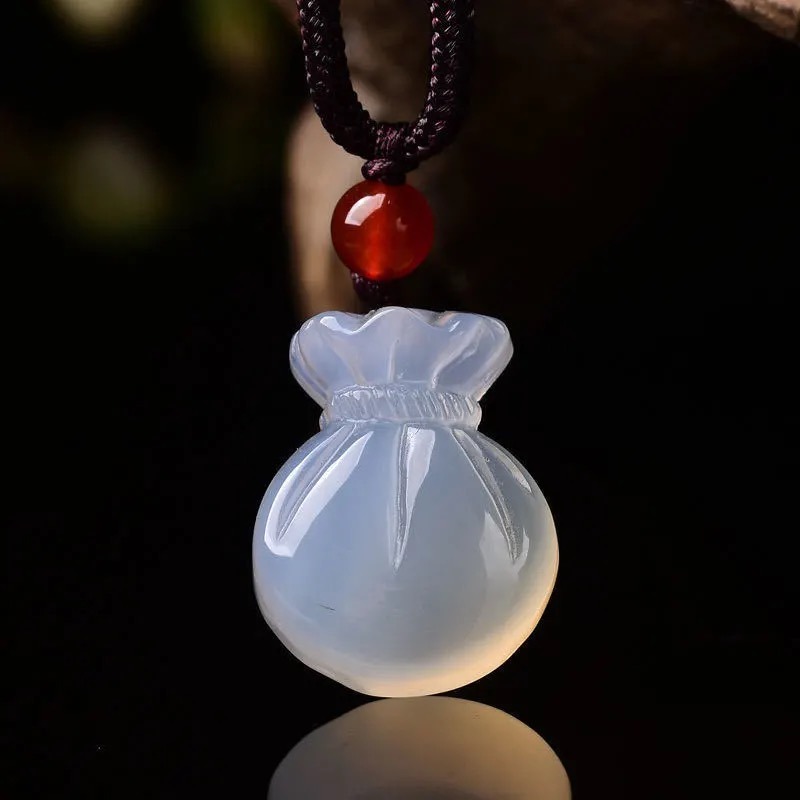 天然瑪瑙祝福バッグペンダントネックレスチャームジュエリーファ - Women'S Fashion Jewellery のレビューと価格