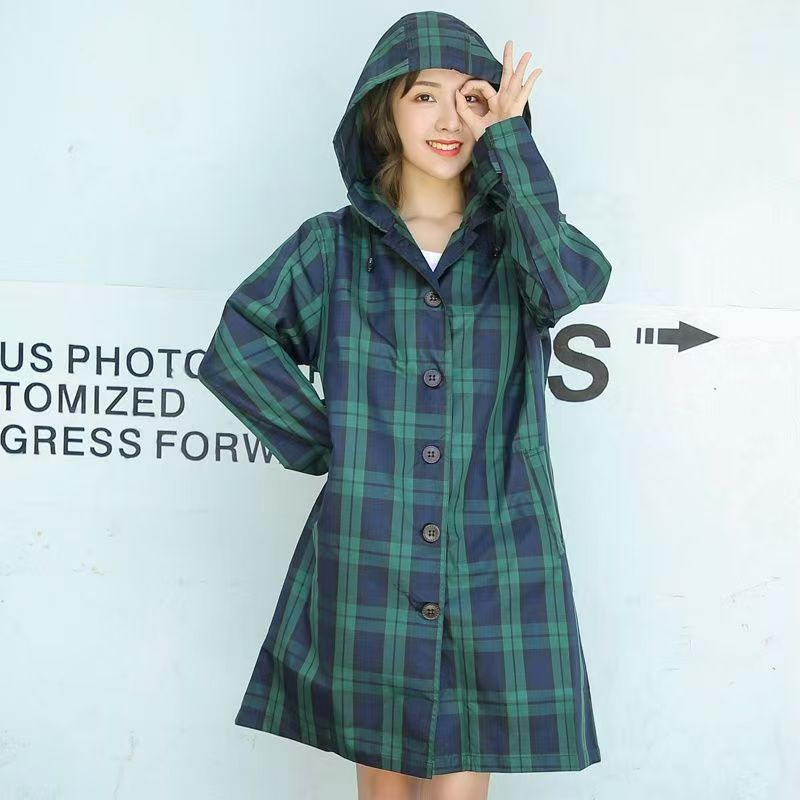 男性と女性のための軽量で通気性のあるレインコート,防水ポンチ - Women'S Fashion Rain Jacket のレビューと価格