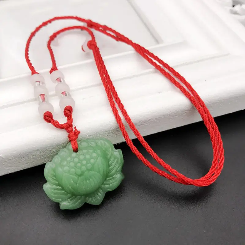 ナチュラルグリーンジェイドロータスペンダントネックレス,ビー - Women'S Fashion Jewellery のレビューと価格