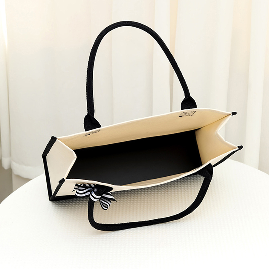 漫画プリント入りライトホワイトキャンバスバッグ - エレガン - Canvas Tote Bag のレビューと価格