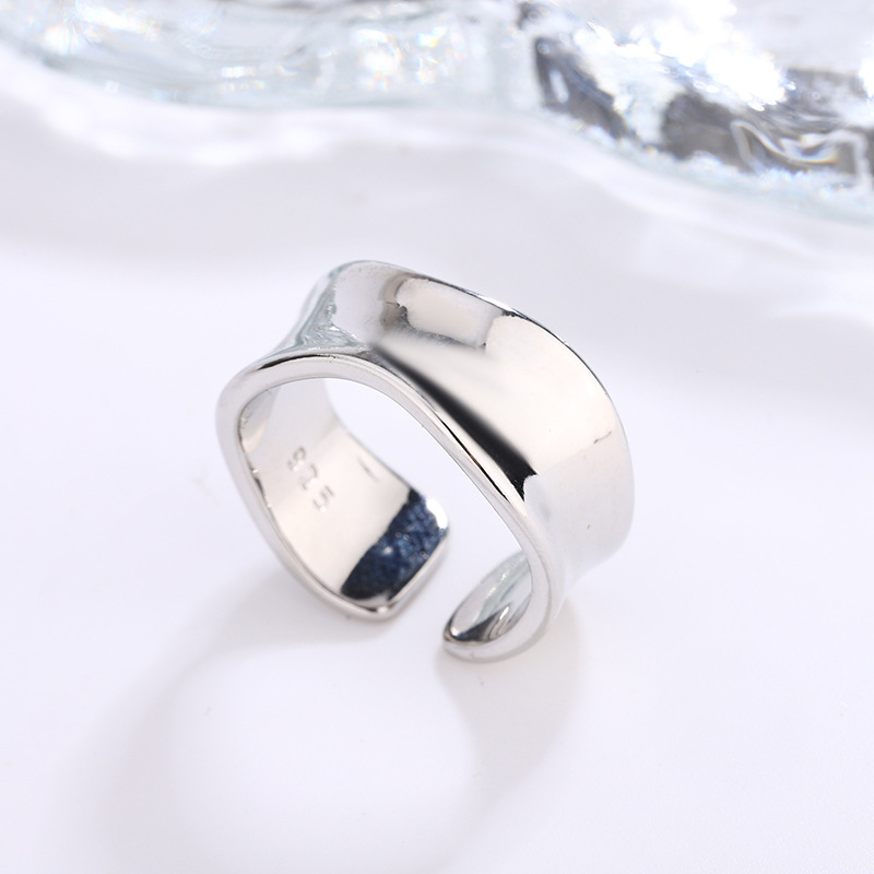 925 スターリングシルバーワイド不規則な滑らかな表面調節可 - Women'S Fashion Jewellery のレビューと価格